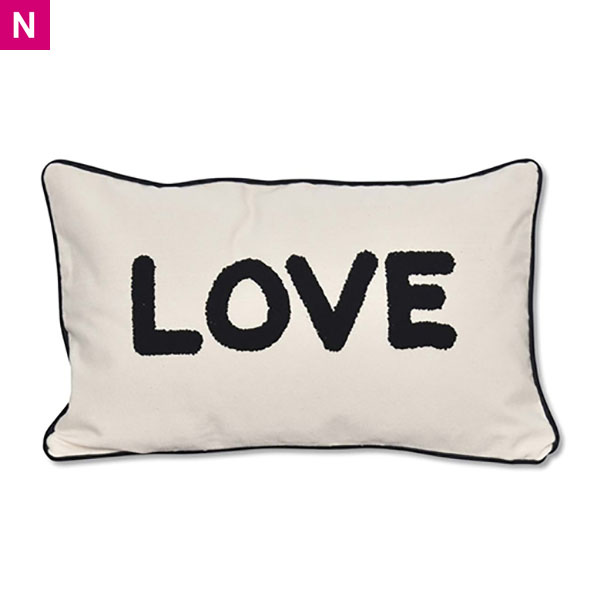 Coussin LOVE noir