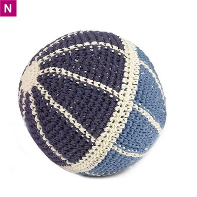 Balle bleue en crochet