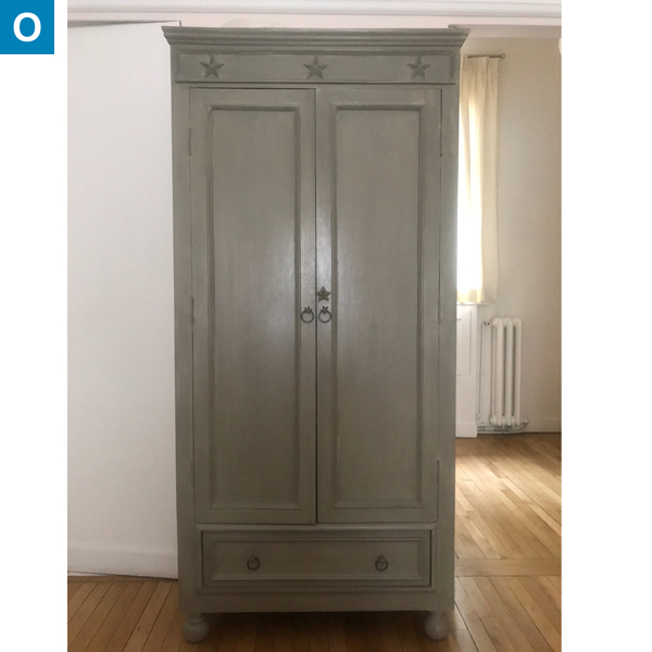 Armoire gris vert